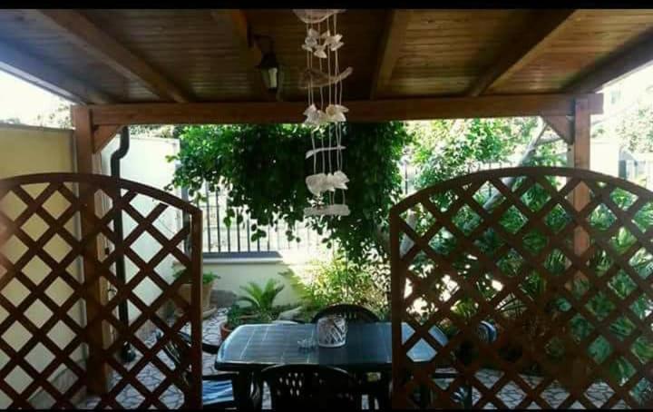 La Casina Di Vanni - Casa Vacanza Nel Cuore Del Salento Arnesano Exterior photo